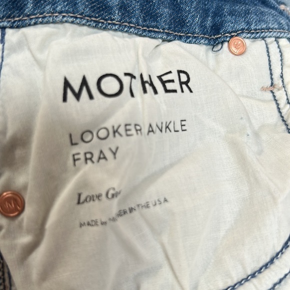 Mother Denim Looker Ankle Fray Jeans - Picture 7 of 7